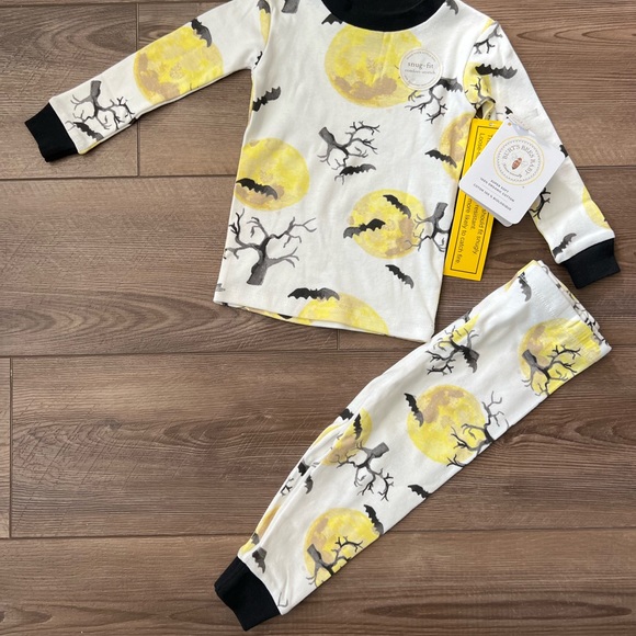 New Burt Bees Halloween Spooky Bat Print 2pc Snug fit Pajamas - Picture 4 of 10